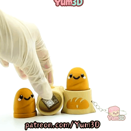 Yum3D-Happy Bread Pocket Buddy Fidget Clicker Keychain_11.gif