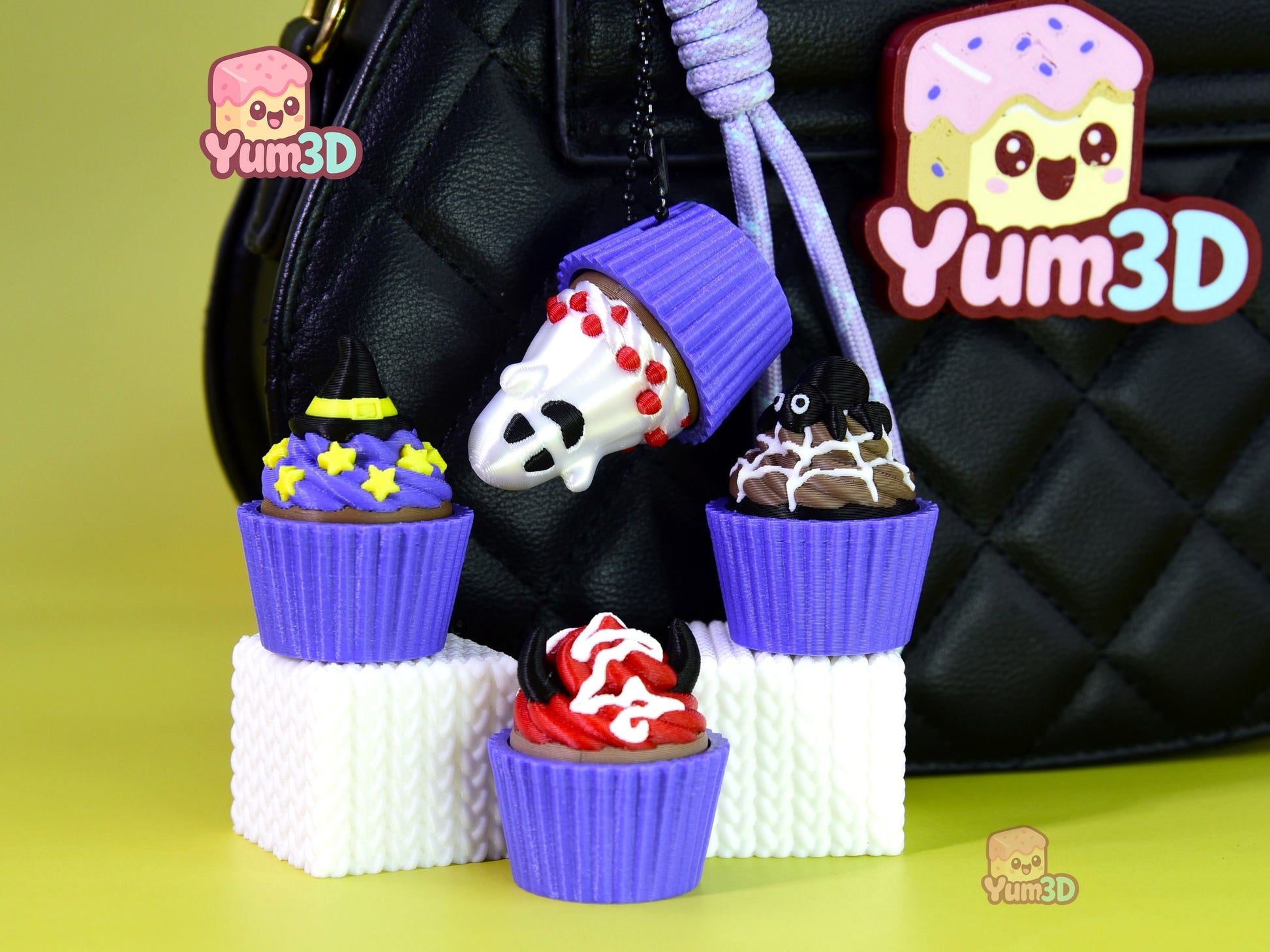 Yum3D-Spooky Sweet Cupcake Set of Clicker Keychains_06.jpg