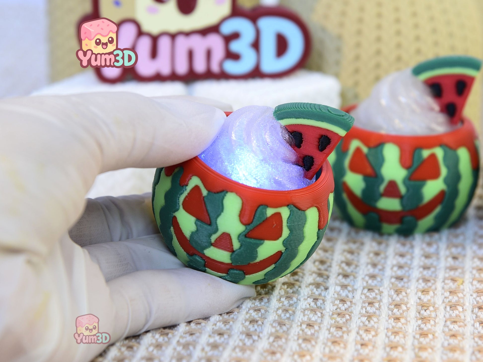 Yum3D-Halloween Jack O’ Melon Fidget Led Clicker Keychain_02.jpg