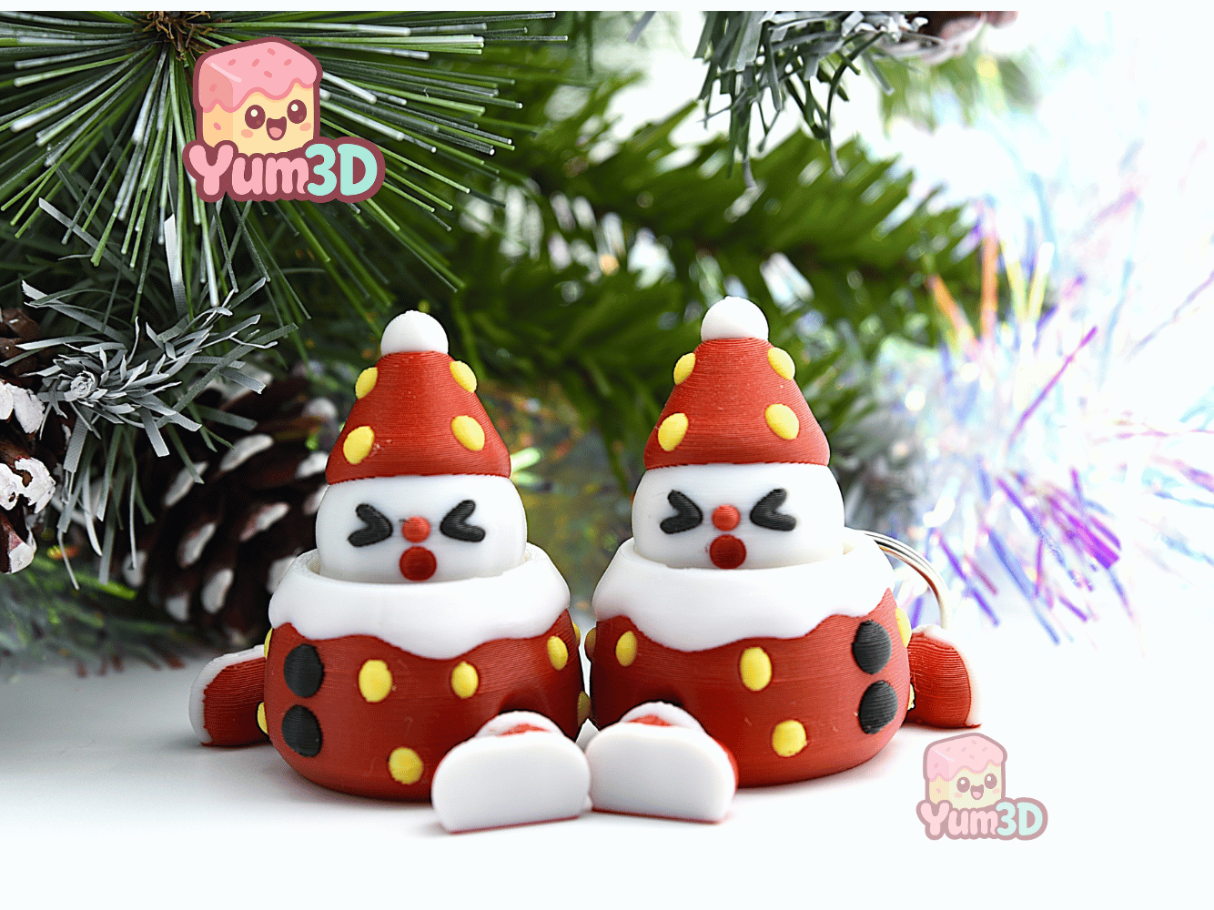 Yum3D-Snowy Holiday Strawberry Articulated Fidget Clicker Keychain_10.png