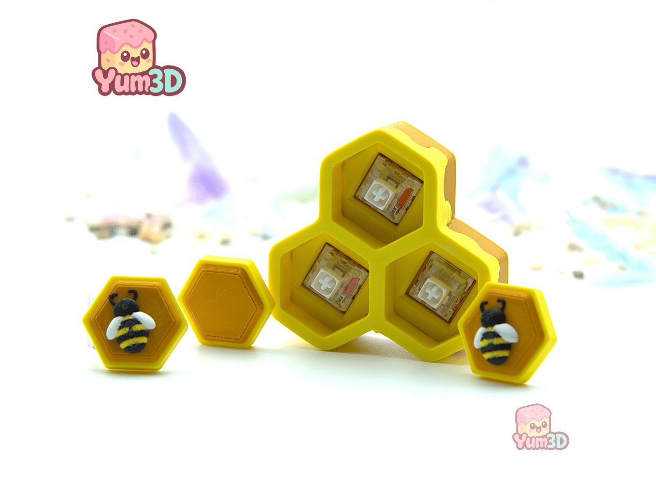 Yum3D-Kawaii Bee Honeycomb Fidget Clicker Keychain_03.png