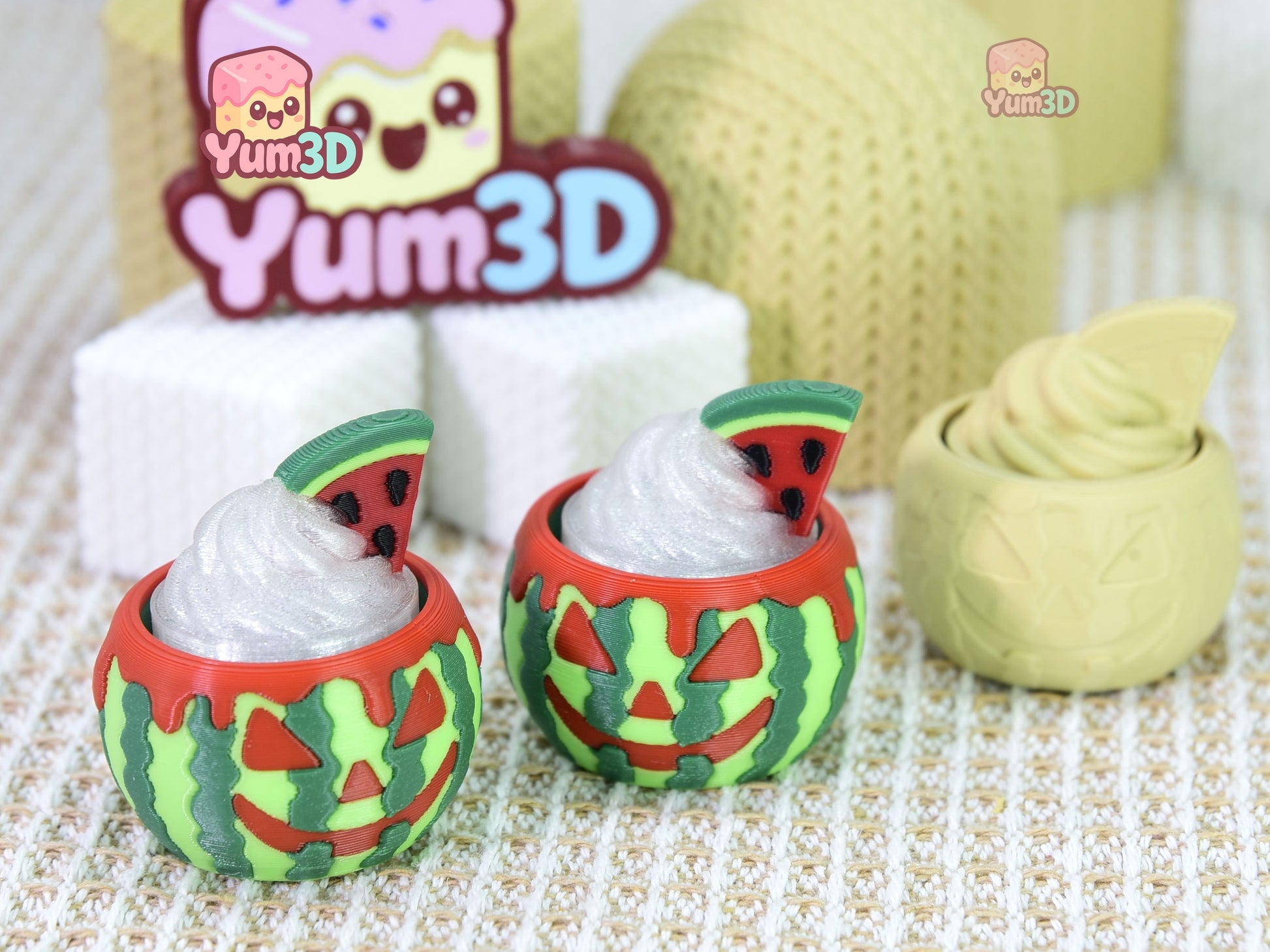 Yum3D-Halloween Jack O’ Melon Fidget Led Clicker Keychain_04.jpg
