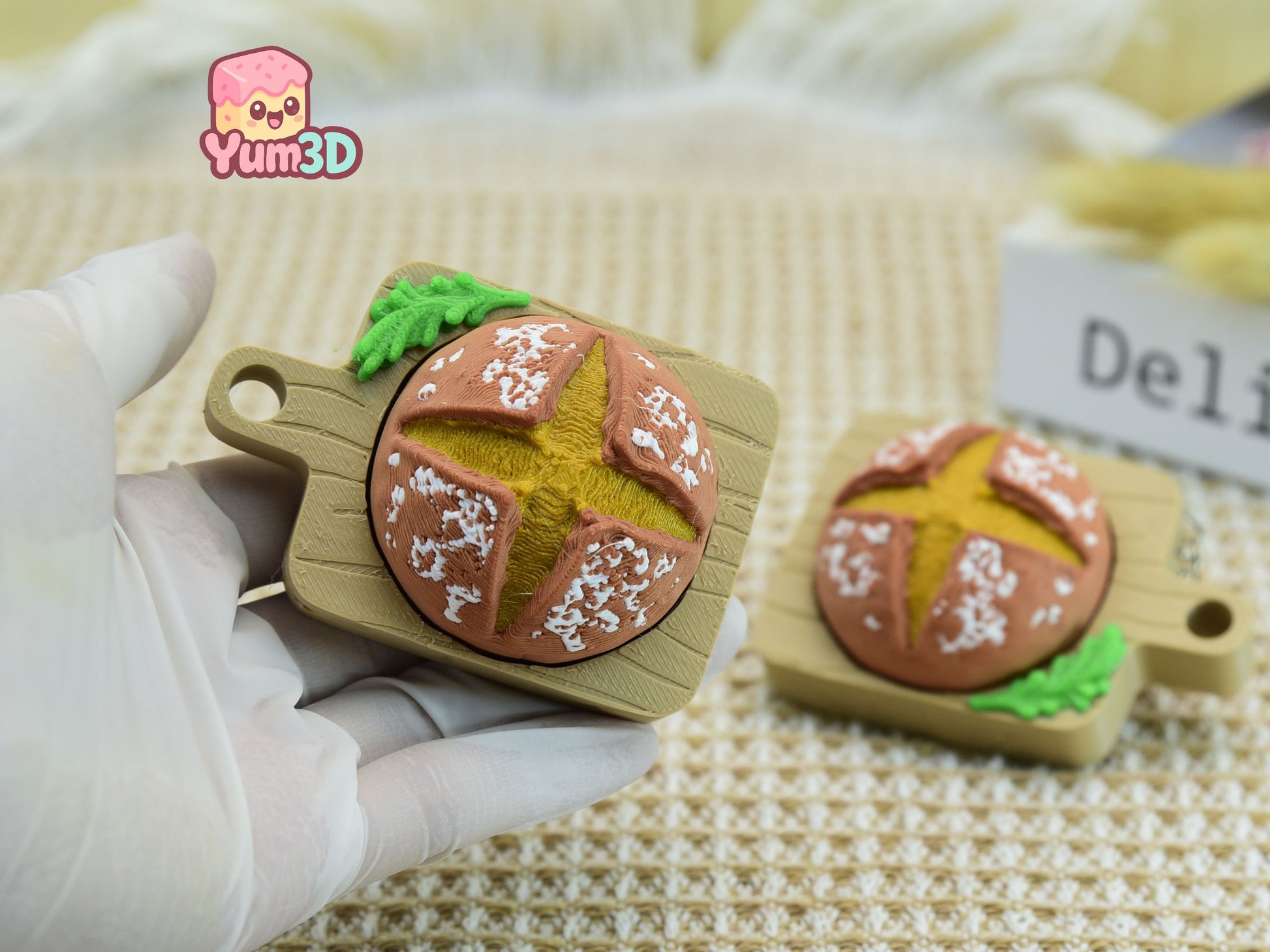 Yum3D-Sourdough Slice Fidget Clicker Keychain_05.jpg