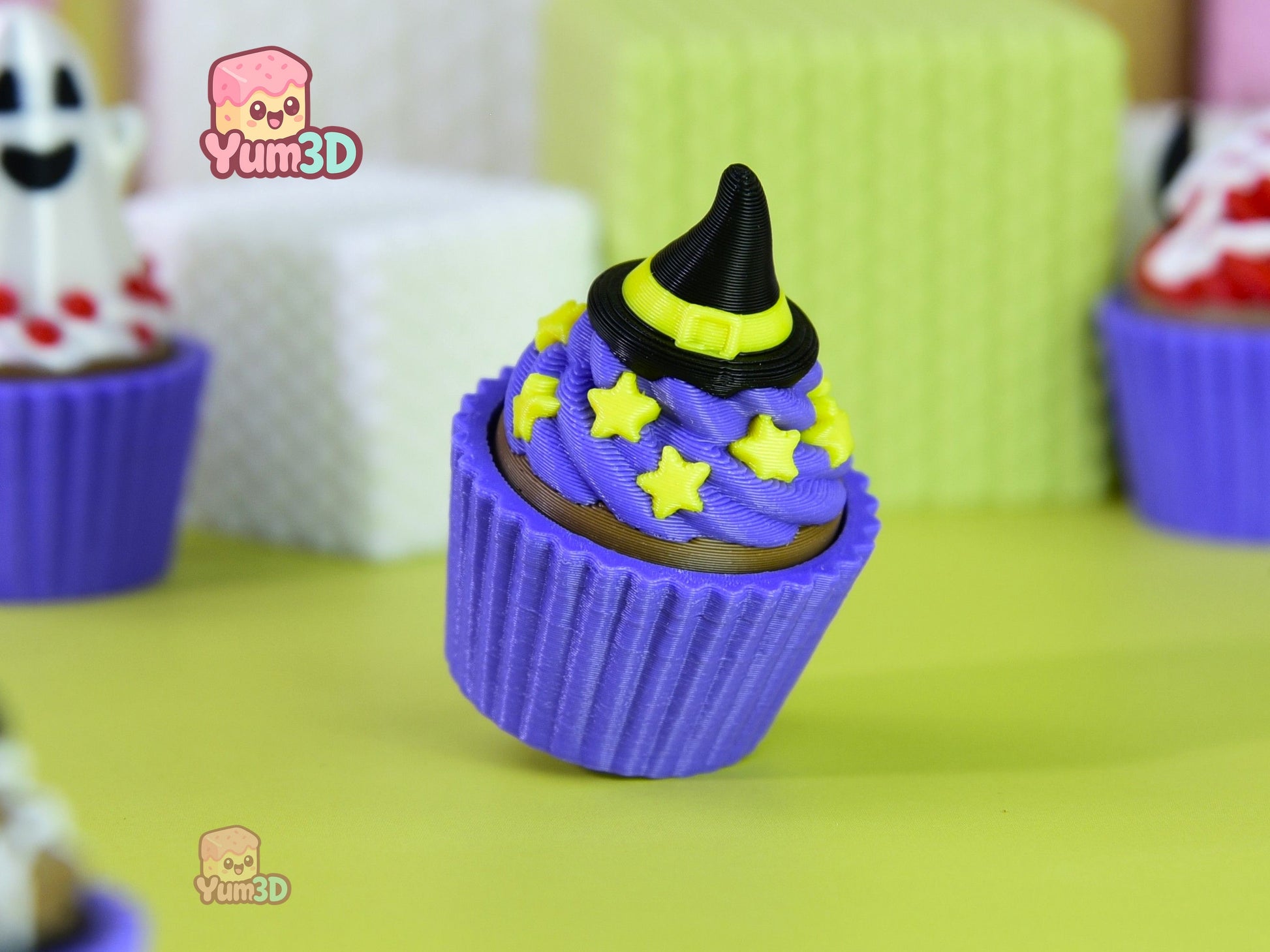 Yum3D-Spooky Sweet Cupcake Set of Clicker Keychains_04.jpg