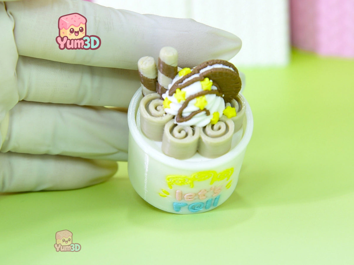 Yum3D-Ice Cream Roll Cups Set of Clicker Keychains_02.jpg
