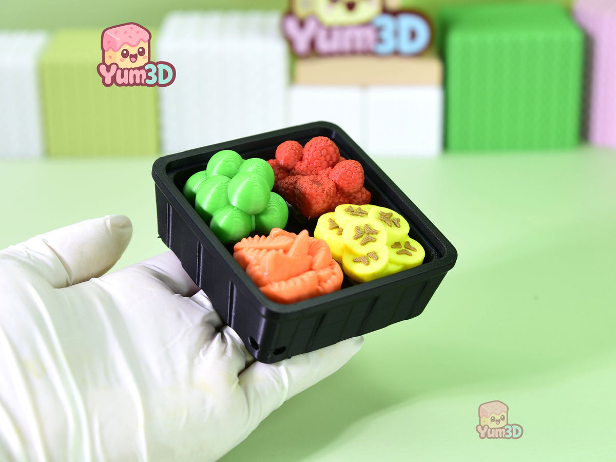 Yum3D-Fruit Box Bites Set of Clicker Keychains_03.jpg