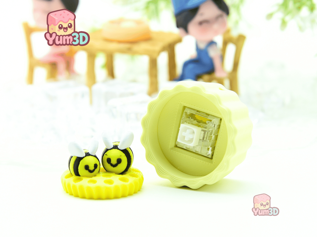 Yum3D-Bee On Cupcake Fidget Clicker Keychain_03.png
