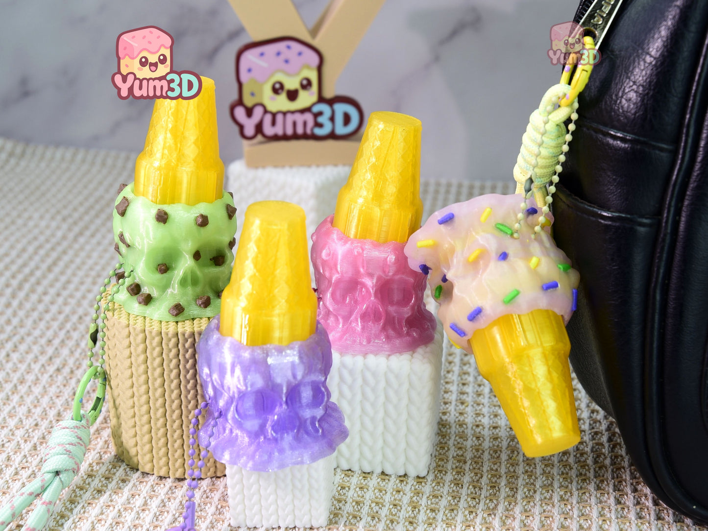 Yum3D-Halloween Skull Ice Cream Set of Clicker Keychains_05.jpg