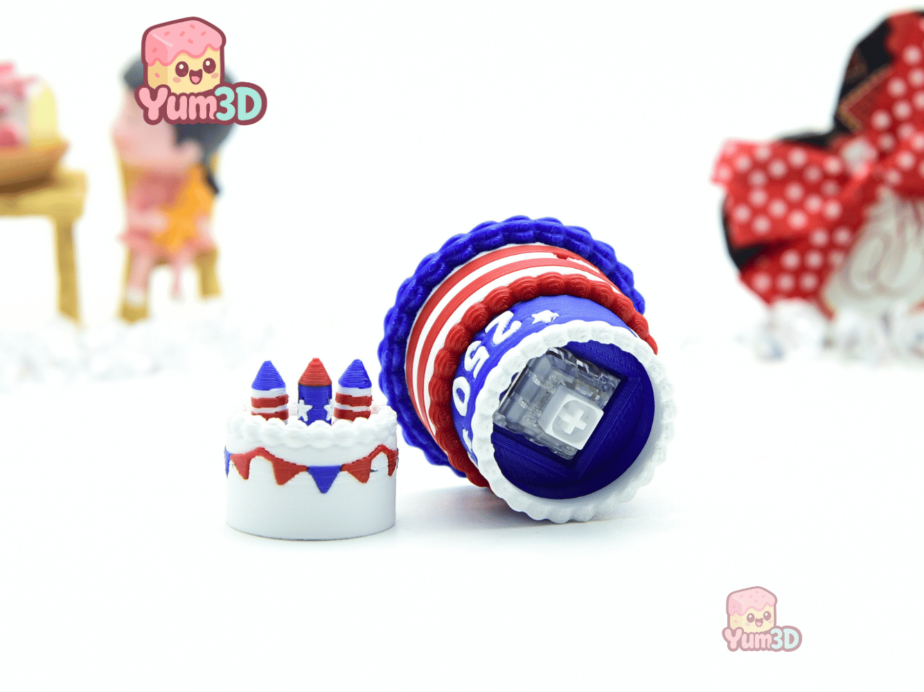 Yum3D-July 4th Patriotic Celebration Cake Set of Clicker Keychains_03.png