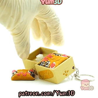 Yum3D-Sweet Cannoli Fidget Clicker Keychain_11.gif