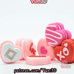 Yum3D-Valentine Macaron Love Set of Clicker Keychains_11.gif