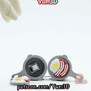 Yum3D-Breakfast Fun Eggs and Bacon Fidget Clicker Keychain_11.gif