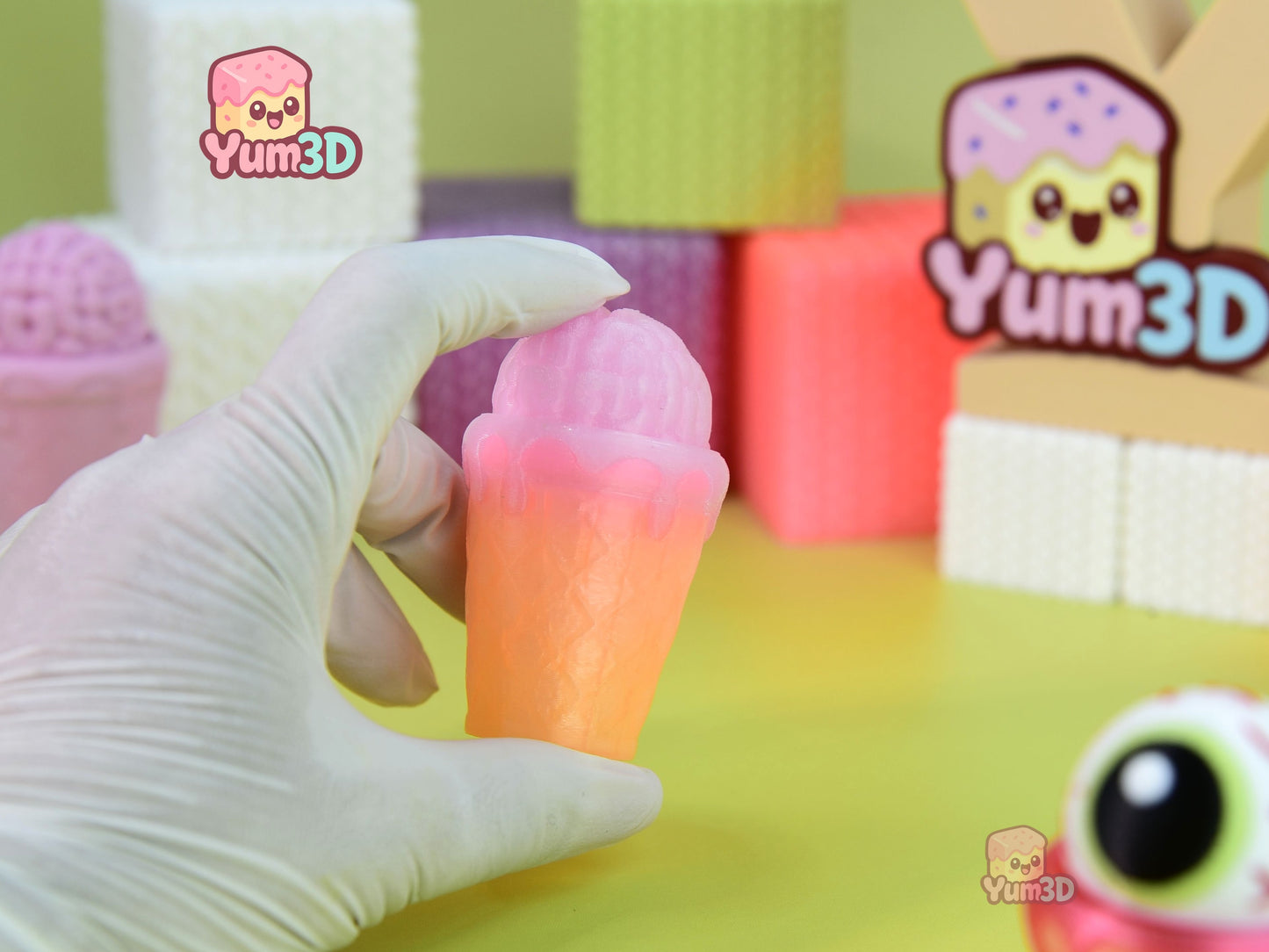 Yum3D-Halloween Brain and Eyeball Ice Cream Set of Clicker Keychains_02.jpg