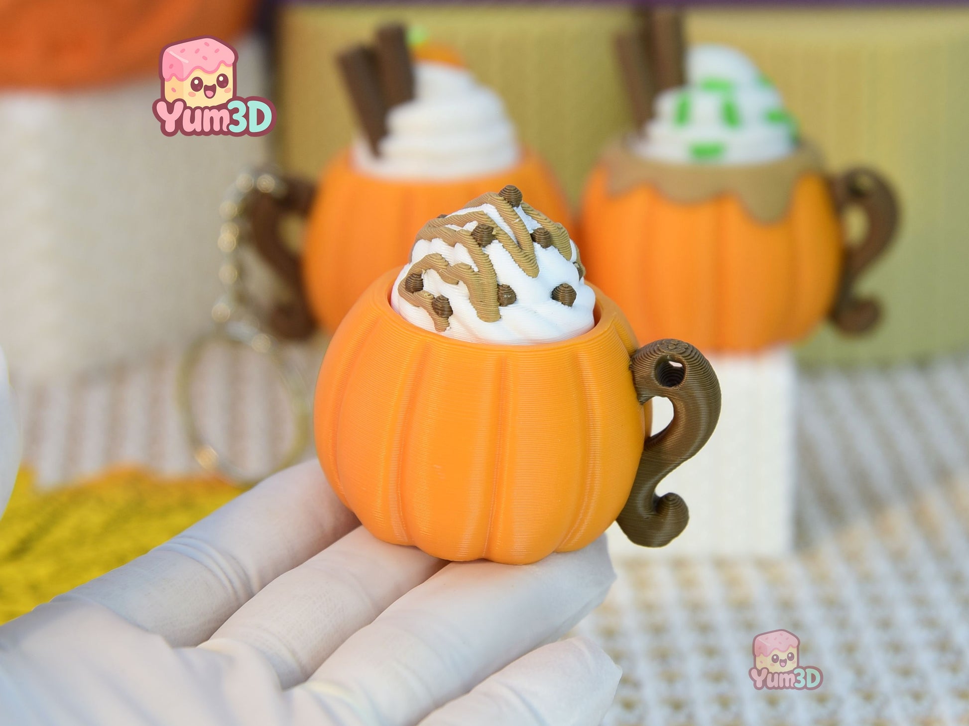 Yum3D-Autumn Pumpkin Spice Latte Set of Clicker Keychains_04.jpg